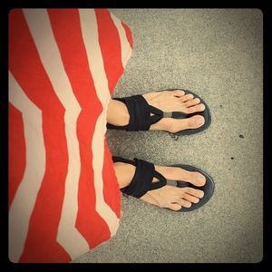 Size 8 Sanuk sandals